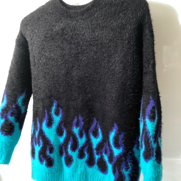 blue flame sweater adika